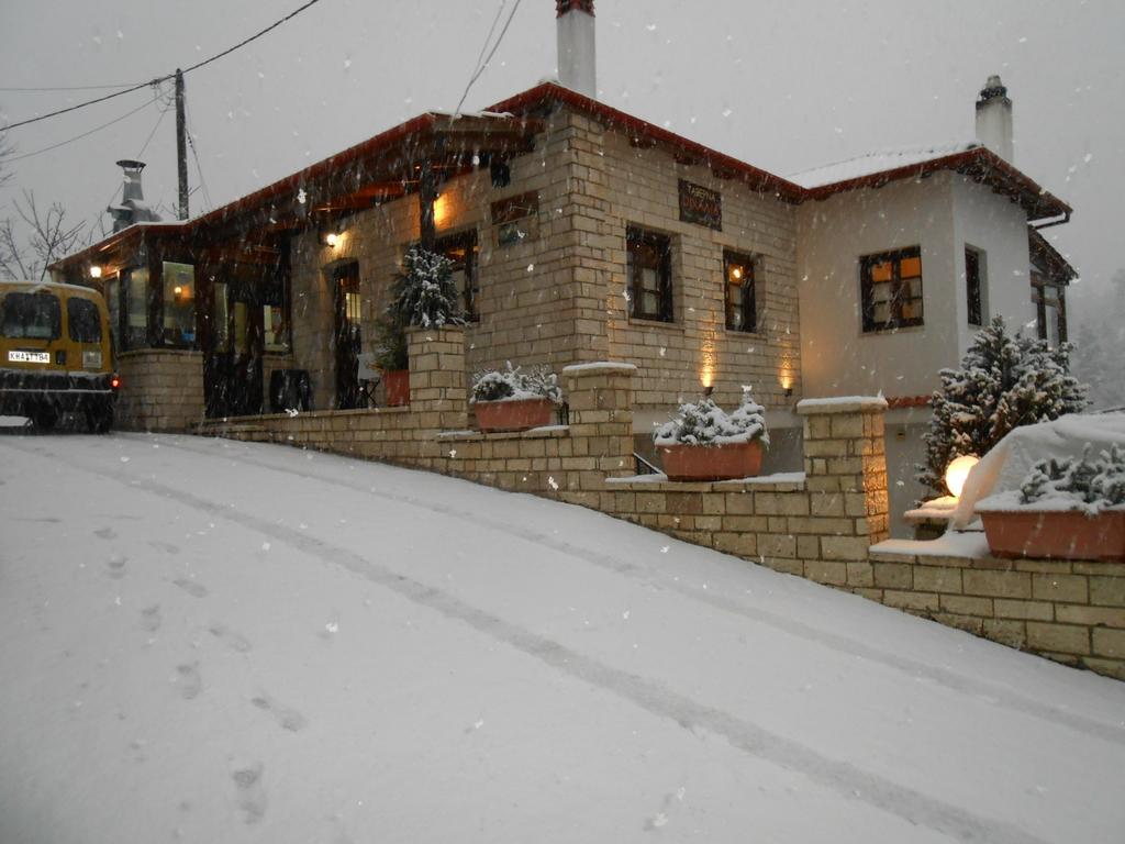 Oihalia Guesthouse Fidhákia Eksteriør bilde
