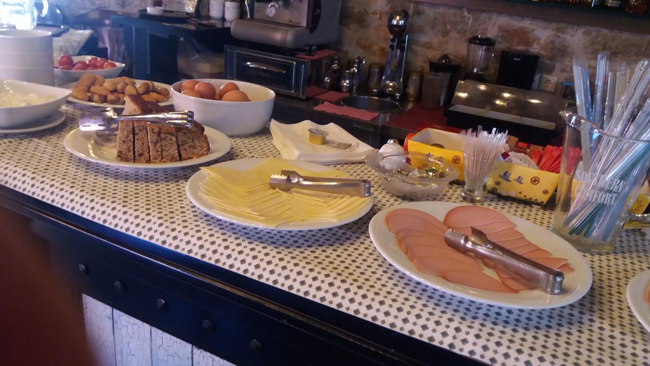 Oihalia Guesthouse Fidhákia Eksteriør bilde
